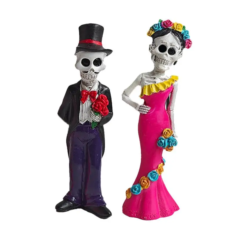 Skeleton Couple Statue Resin Sculpture Decor Decorative Halloween Figurine For Desk Decor Collectible Statue Home Decor Small