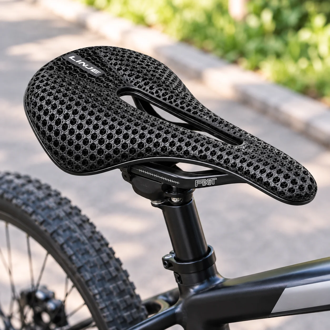 Lunje Wheelmark 3D Printed Carbon Fiber Saddle, Ultra-Light One-Piece Seat Cushion, Suitable for Mountain Bikes and Road Bikes, Racing Cycling Accessories