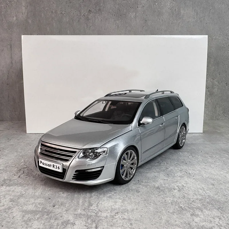 

NZG 1/18 for Passat Estate R36 Classic Tile Alloy Car Model