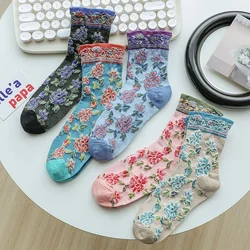 Chaussettes en coton de bande dessinée de rue artistiques, chaussettes à la mode originales dessinées à la main, chaussettes de couple rétro à tube moyen