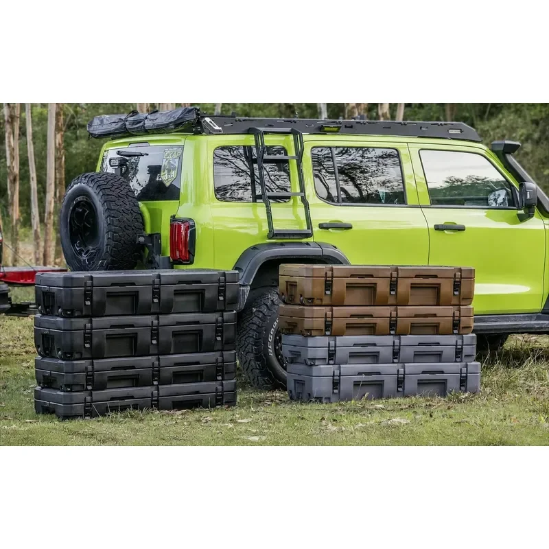 Roof Box 100L FXAP Rotomolded PE Car Roof Luggage Carrier with MOLLE Plate Breather Valve High Temperature Resistant