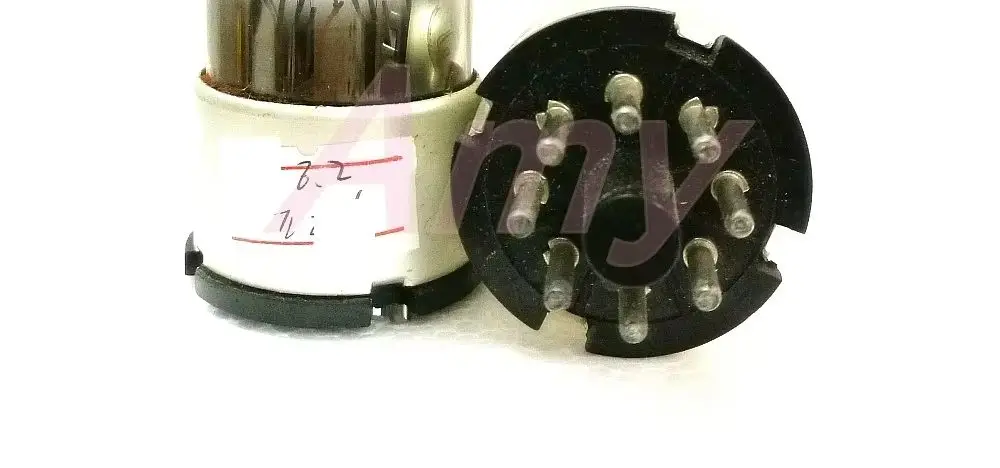 

2pcs/lot 6N8P direct generation 6SN7/6H8C/5692 the new inventory electronic tube