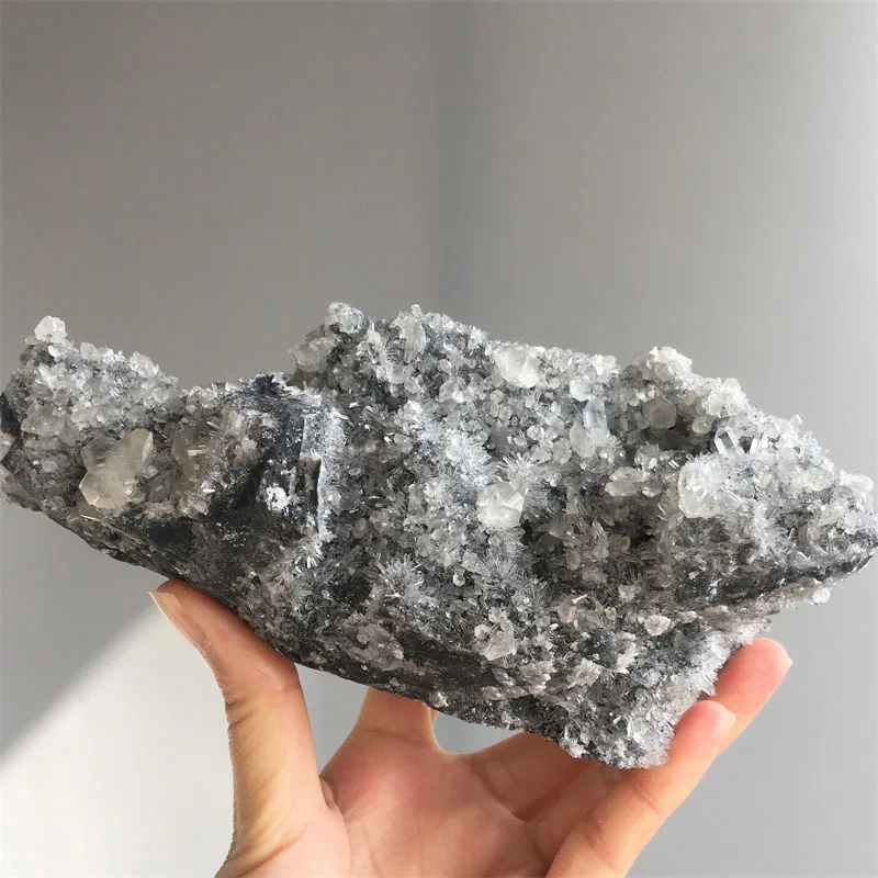 910g Natural Acicular Crystal Quartz With Calcite Fluorescence Symbiosis Mineral Specimen Healing Stone Home Decor Collectio