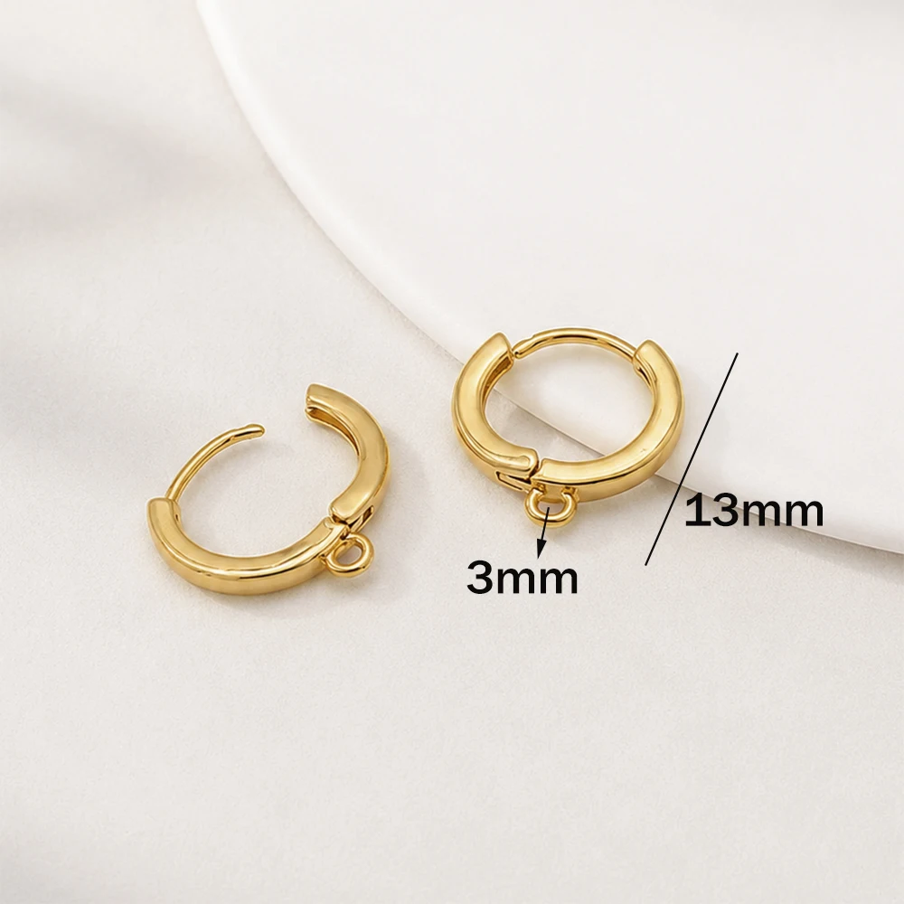 2/4/6 Stück Huggie Hoop Ohrring-Befestigungen aus 18K vergoldetem Messing, flache runde Ohrringhaken mit Schlaufen für die Schmuckherstellung DIY – Detail 1