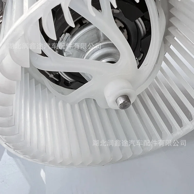 Applicable to Citroen Fukang Old Elysee Blower Assembly Automotive Air Conditioning Heater Assembly Air Conditioning Fan