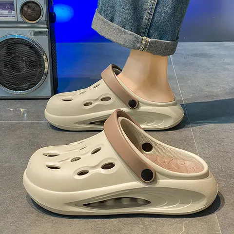 남성 여름 야외 미끄럼 방지 스포츠 두꺼운 바닥 비치 슬리퍼 헤드 커버 겸용 샌들 편안한 EVA 소재