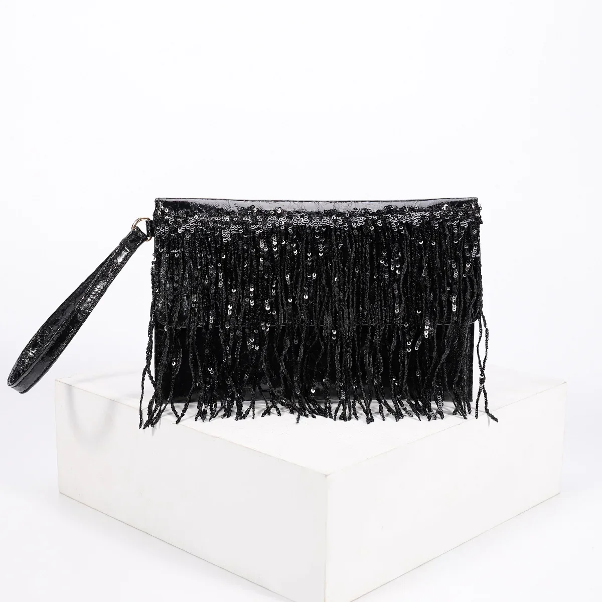 Sequins Evening Clutch Bag New Tassel Small Handbag Shiny Party Bag Women Purse Wallet Phone Bag