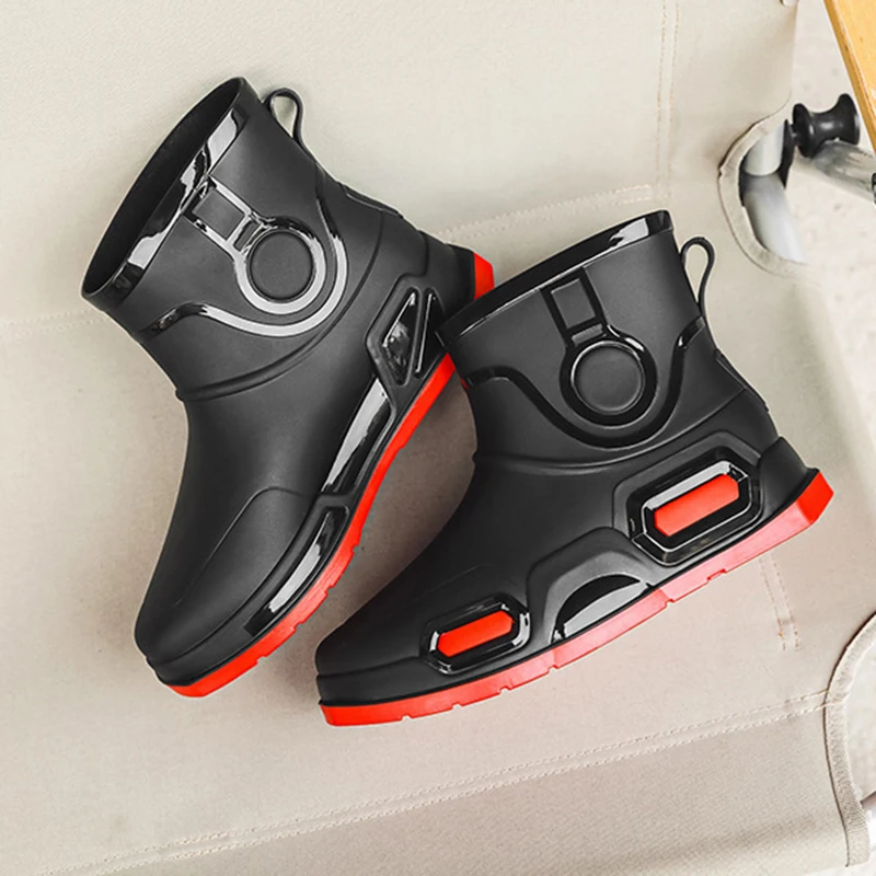 Fashion New Men\'s Mid-calf Rain Boots Outdoor Sports Motorcycle Riding Rubber Shoes Take-out Overshoes Non-slip Kitchen Shoes