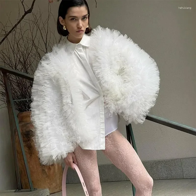 

Women's Jackets Street Tulle Lace Short Coats Women Elegant Long Sleeve Fluffy Pleated Jacket Female 2024 Autumn Winter Fashion