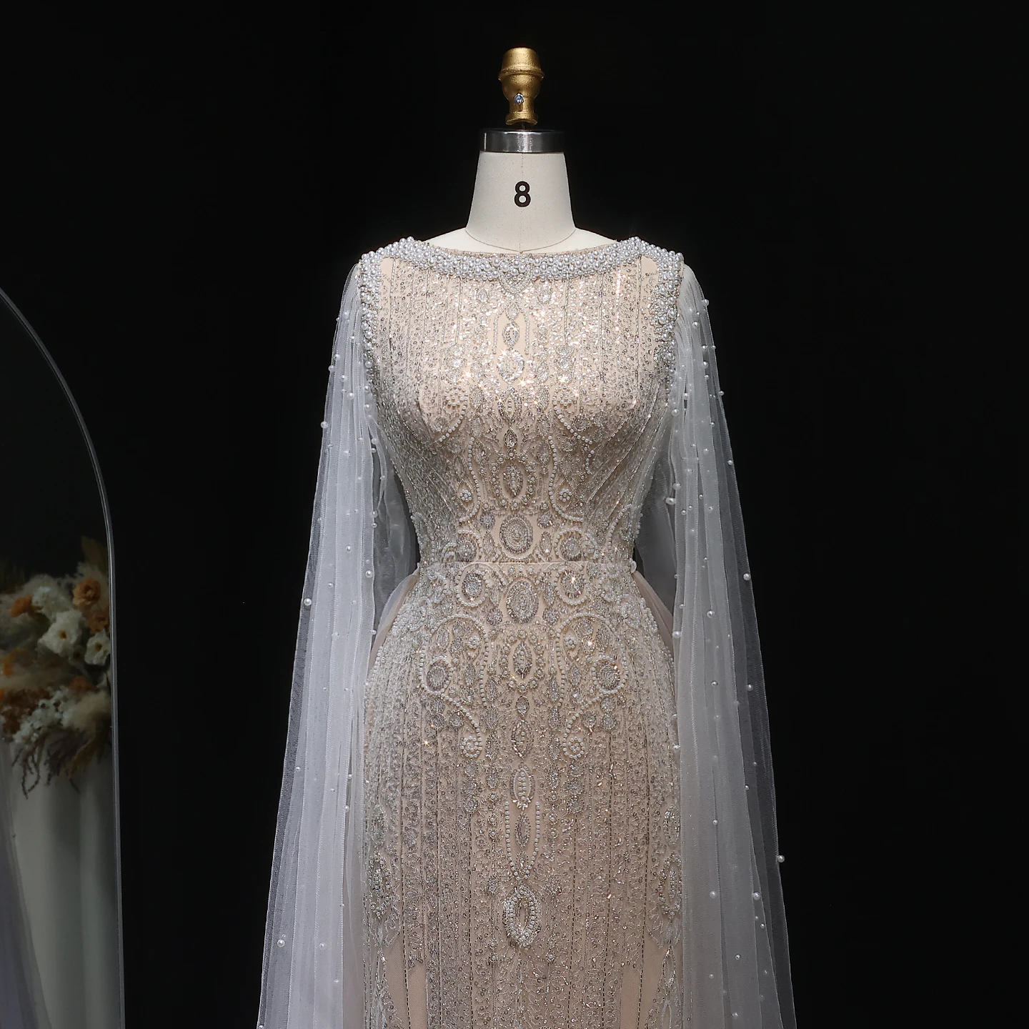 Sharon Said Luxuriöses Champagner-Abendkleid mit Cape-Ärmeln, Pailletten und Perlen, für formelle Anlässe und Partys, SS668, maßgeschneidert – Detail 5
