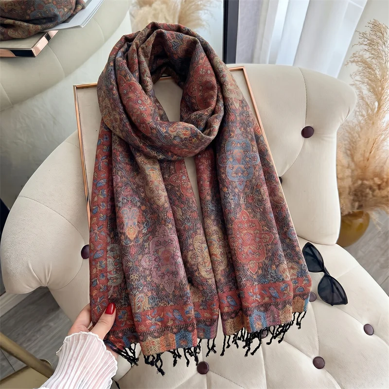 New Luxury Women Autumn and Winter Cashmere Scarves Paisley Print Warm Pashmina Poncho Fashion Thick Shawl Foulard Bufanda Scarf view 4