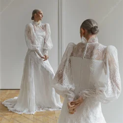Vestidos de novia con apliques de encaje clásico francés, cuello alto, mangas completas, de línea A vestidos de novia, bata con tren largo