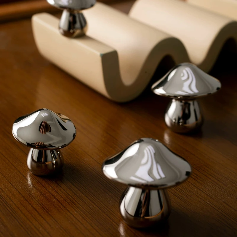 Mid-century Home Cabinet Door Pull Titanium Silver Mushroom Knob Decorative Drawer Handle Modern Furniture Hardware Accessory