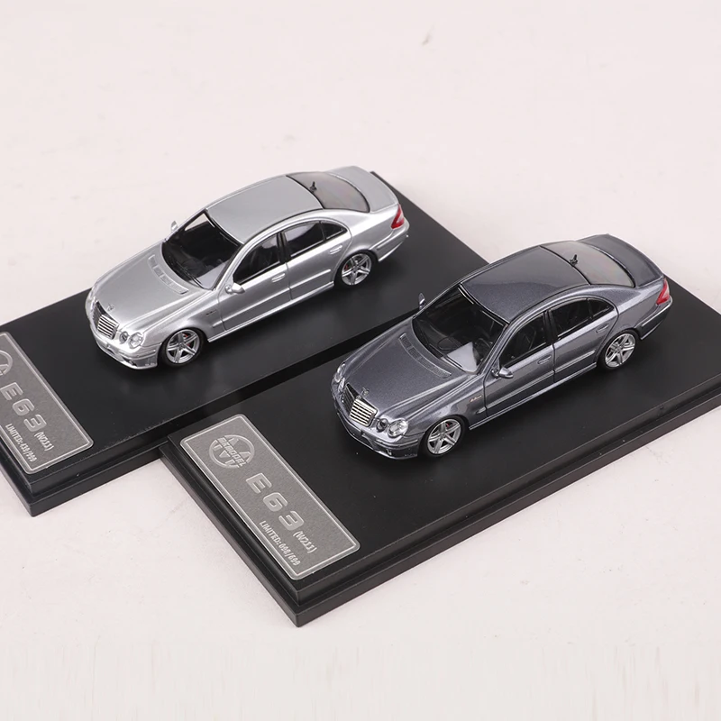 MK MODEL 1:64 E63 W211 Alloy Model Car Limited Edition 299