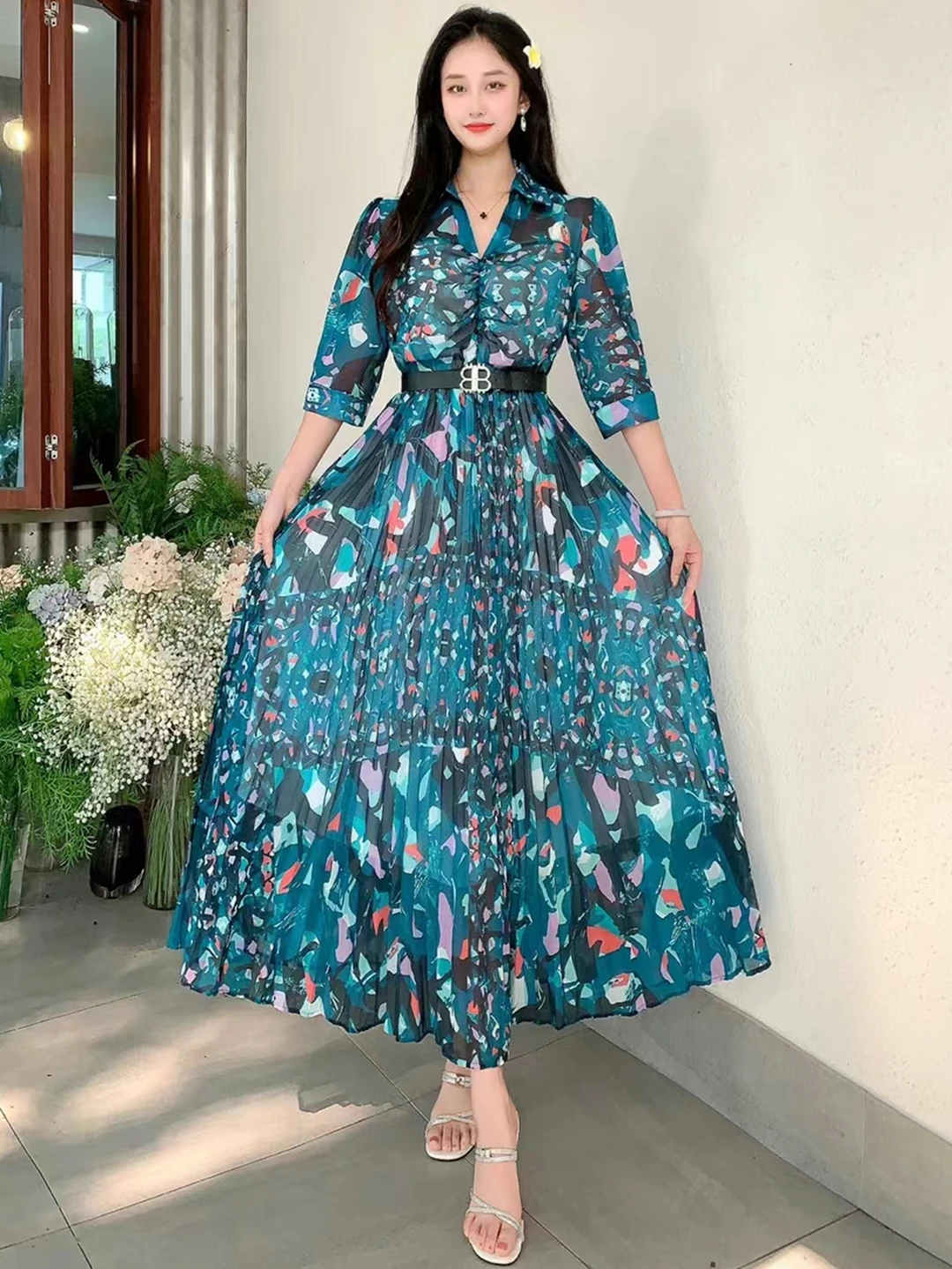 2024 New Spring Summer V-Neck Women Half Sleeve Belt Slim Long Dress High Quality Elegant Pleated Big Hem Vintage Floral Dress