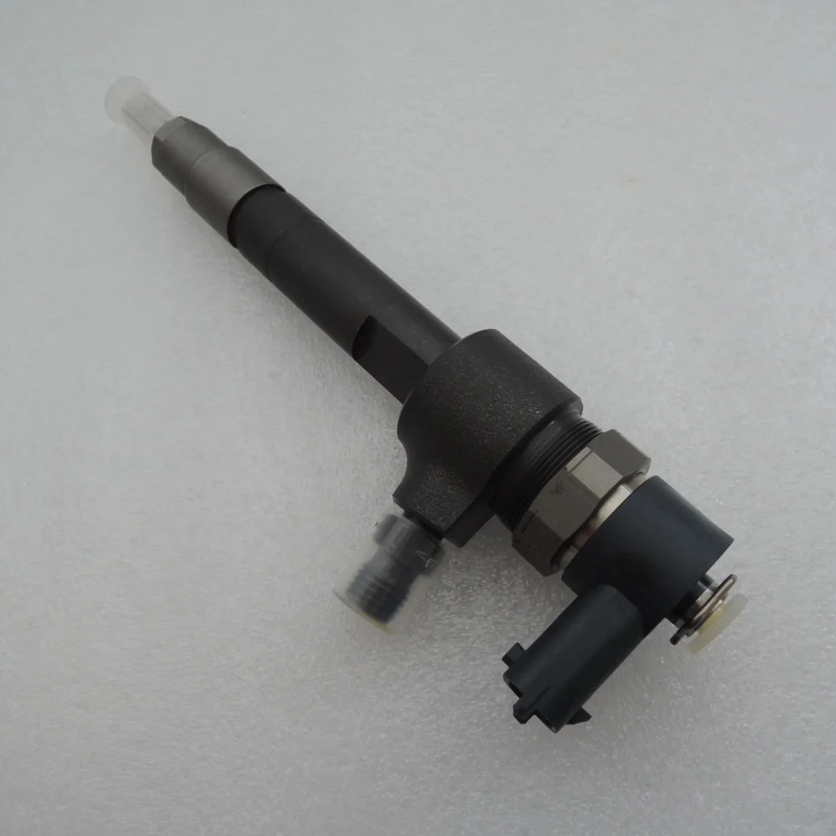 

0445110231, оригинальный и новый 2P0130201 , 93342272, 940704640034