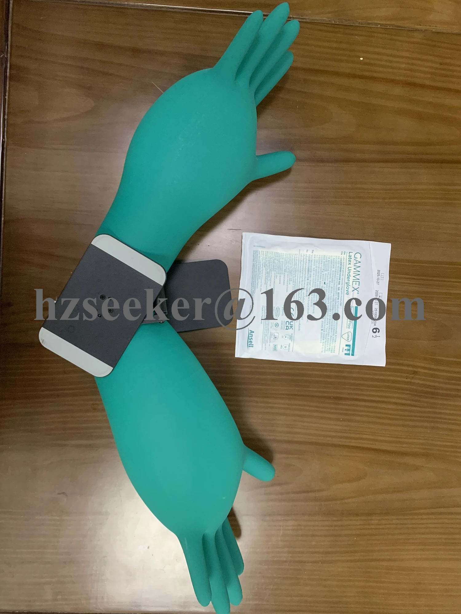 Ansell Gammex underglove latex green(1 pair) 12-inch Green colour for fast breach detection Built‑in skin‑moisturizing technolog