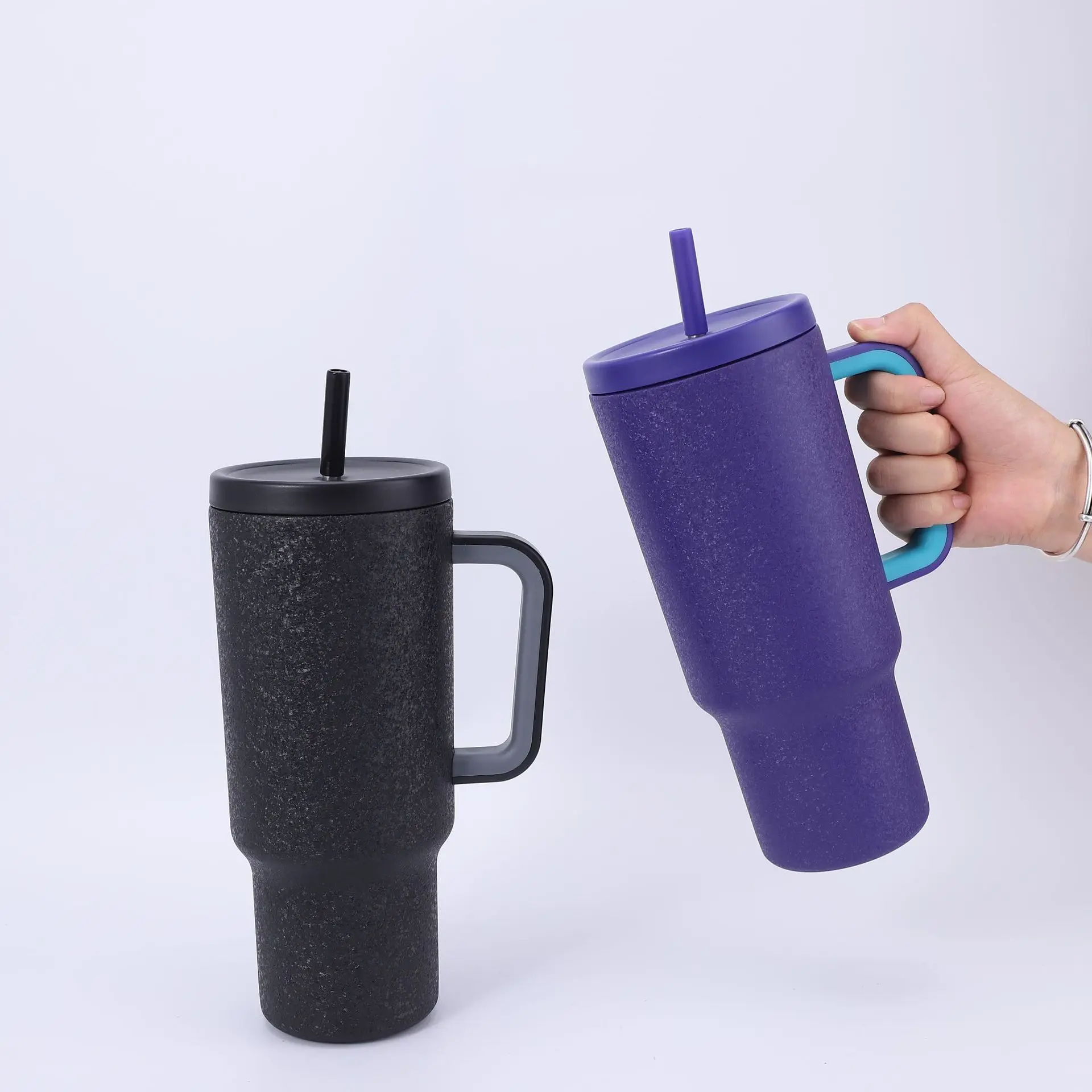 

40OZ Large Capacity Thermos Cup With Straw Handle,Double Layer Stainless Steel Vacuum Flasks,Portable Drinkware,Car Water Bottle