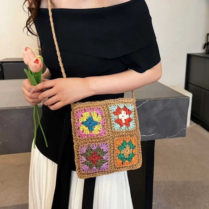 

Women's Beach Tote Straw Woven Design With Multiple Pockets For Towel Sunscreen Summer Vacation Travel Spacious Bag