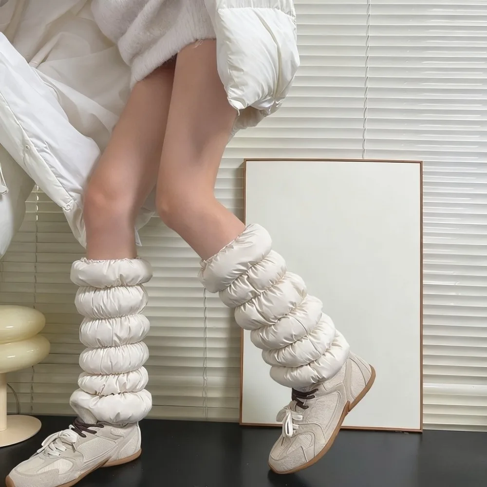 Fashion Thickened Down Cotton Leg Warmers Fluffy Mid-calf Loose Socks Foot Cover Warm Wind Protection Boots Cover Streetwear
