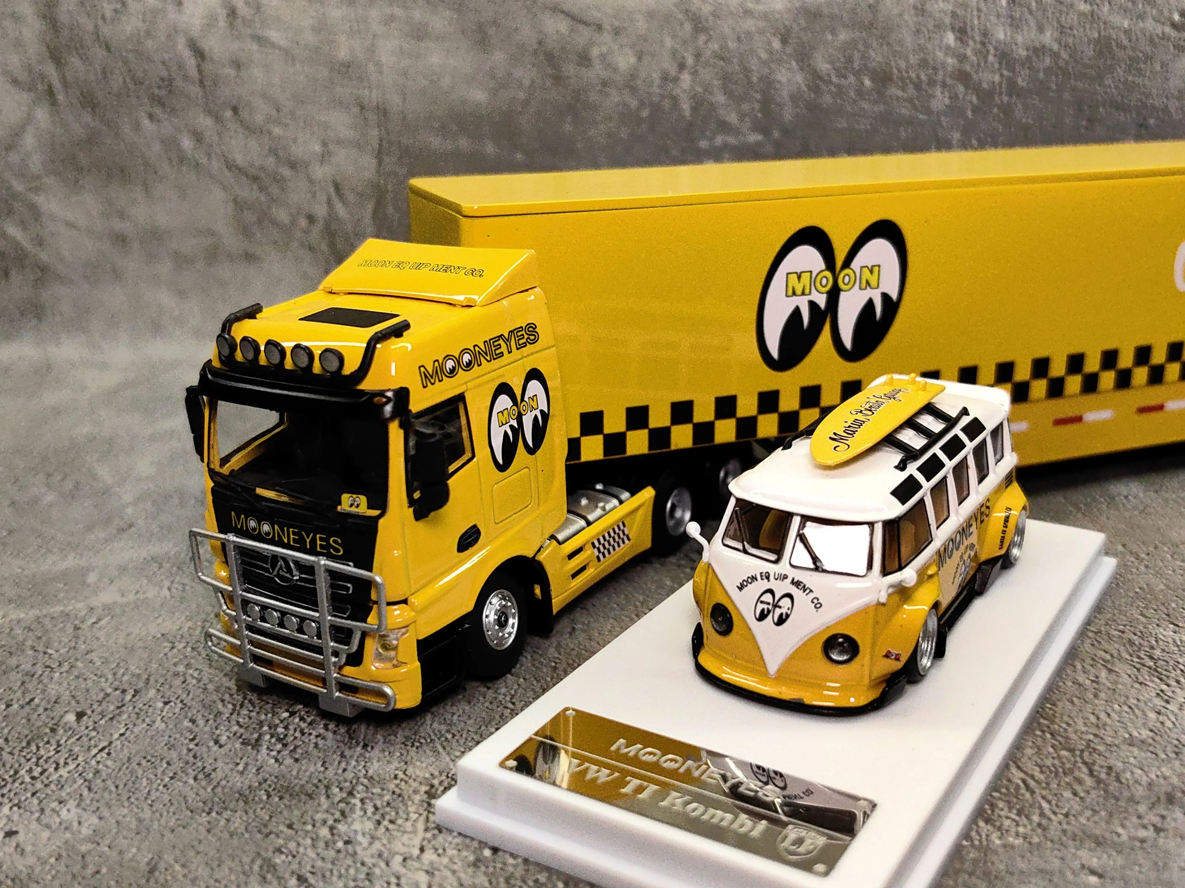 Modèle de voiture en alliage moulé sous pression, échelle 1:64, VW Rack, Moon-Eye, Wide-Body, Modified Travel Van, Drag Scalp Truck, Collection Toy Gift