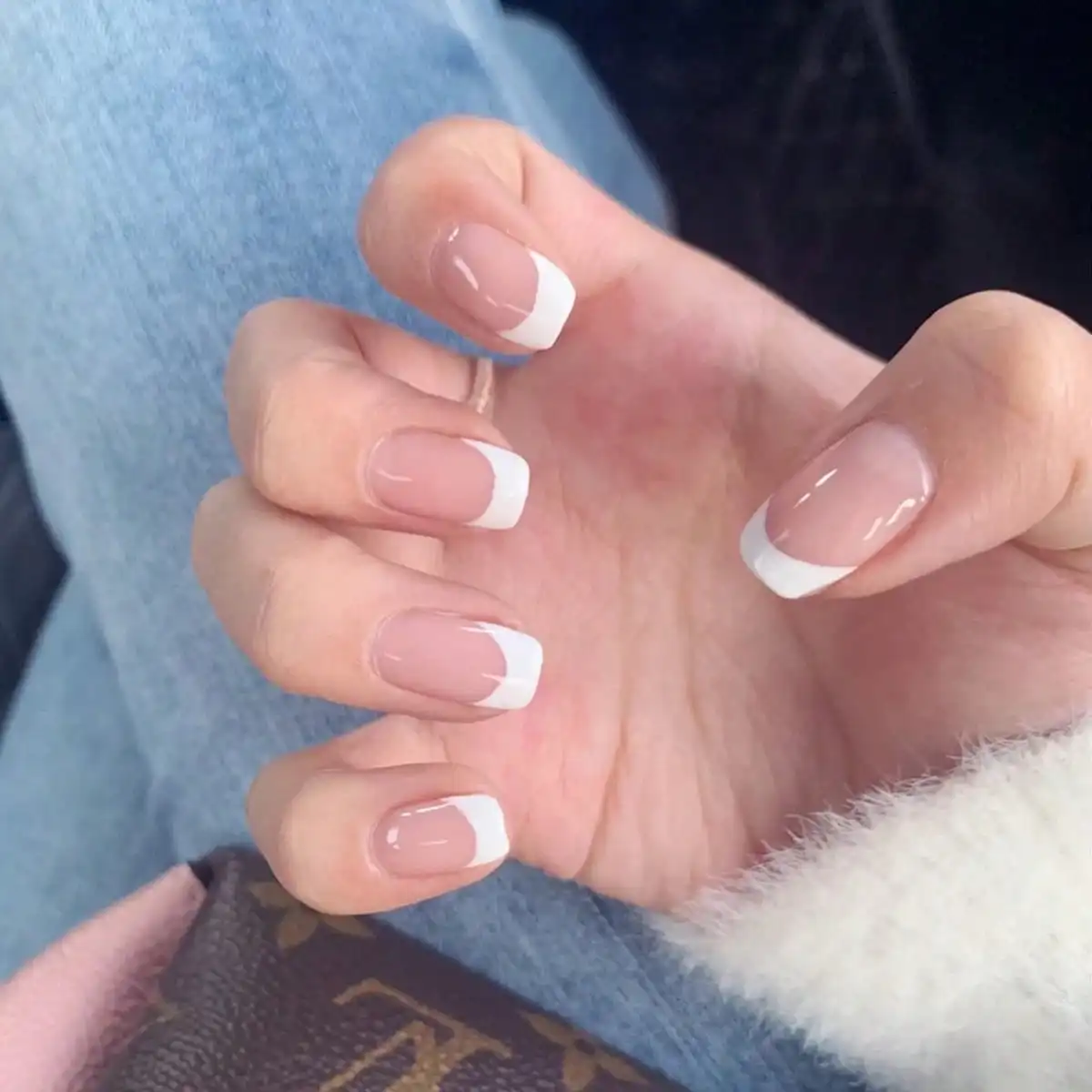 

Jelly Glue + RubberSimple Short French White Wearable Manicure Finished Nails, Nail Stickers, French Detachable Nail Tips