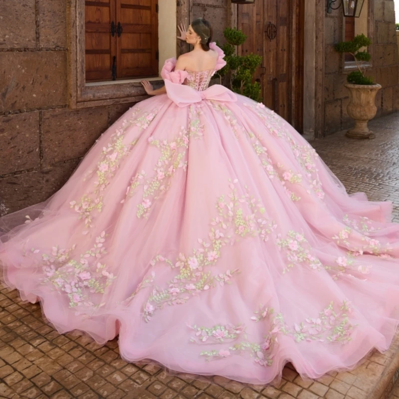 فساتين Quinceanera الوردية قبالة الكتف زين زهرة الديكور كريستال القوس تول حفلة عيد ميلاد الحلو 16 فستان Vestidos De 15