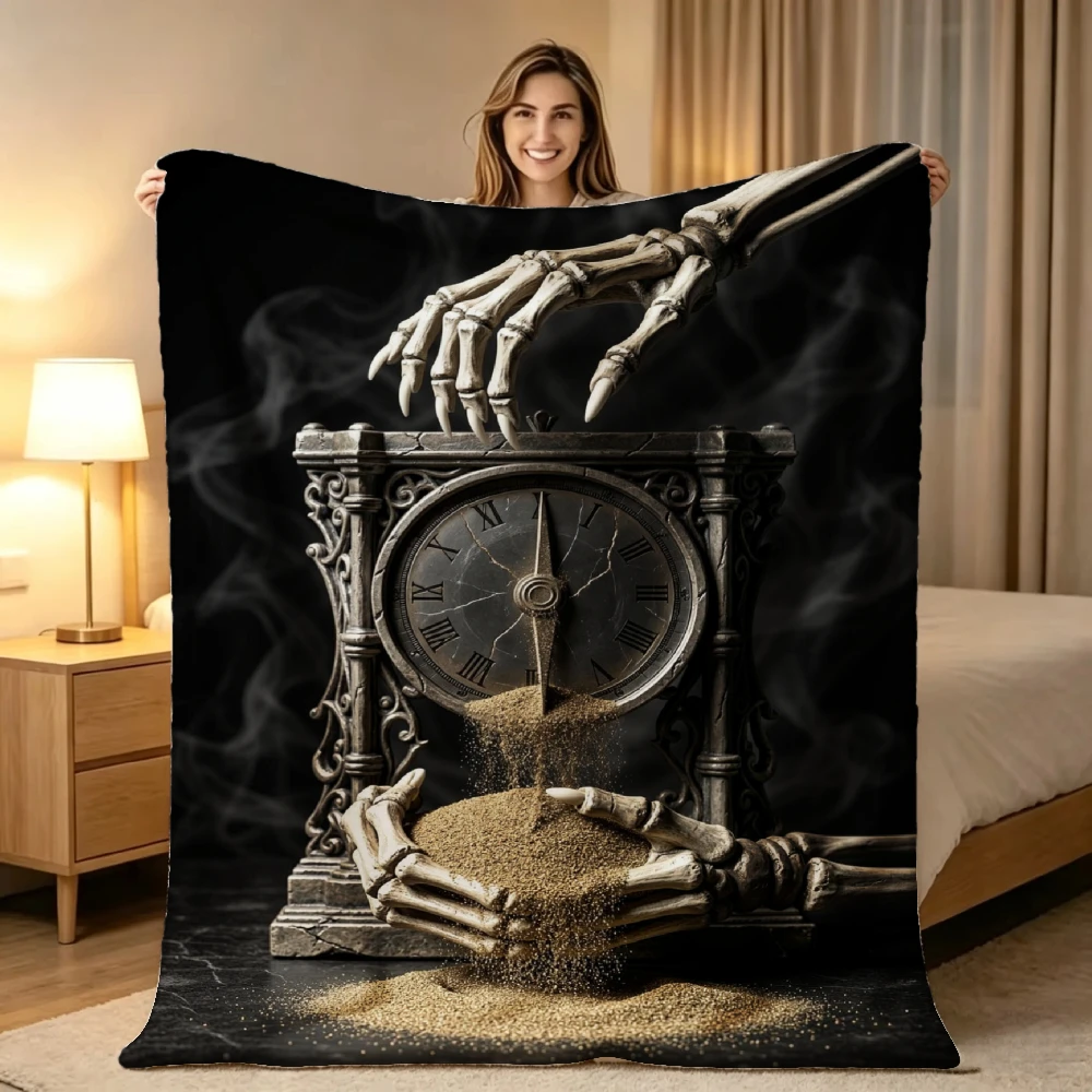 1pc Skeleton Hand Clock Sand Printing Flannel Blanket Soft Comfortable Warm Bed Cover Autumn Winter Season Living Room Bedroom Halloween Thanksgiving Christmas Festival Gift