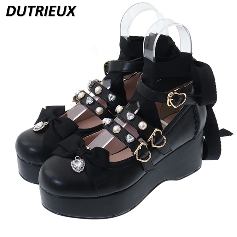 

Japanese Shoes Women's 2024 Spring and Autumn New Peach Heart Rhinestone Sweet Bow Platform Muffin Shoes High Heels Lolita Girl