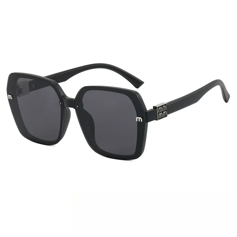 

2025 Fashion Square Sunglasses - Oversized Trendy Frames, Slimming Design, UV Protection, Street Style for Women & Men