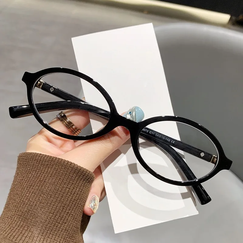 نظارات بيضاوية مضادة للضوء الأزرق للنساء، نظارات كلاسيكية شفافة مضادة للإشعاع، نظارات حماية للقراءة