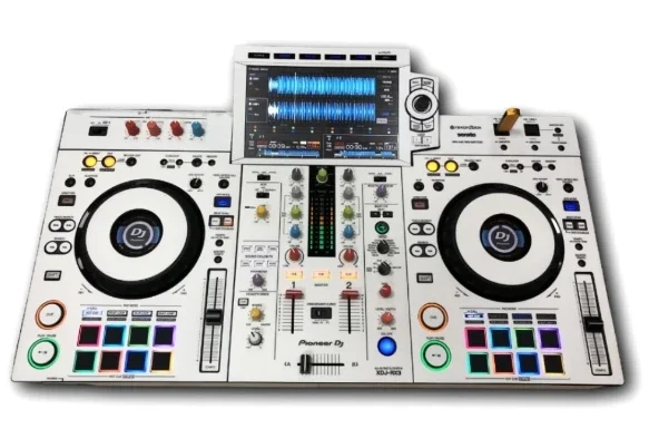 

Кожа подходит для контроллера Pioneer XDJ-RX3e