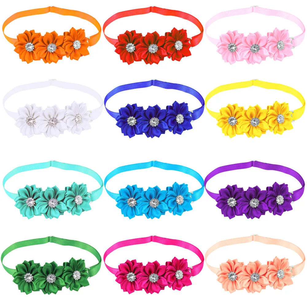 50/100pcs Cute Flower Dog Bow Ties Petals Mix Colors Dog Grooming Accessories Pet Flower Bows With Diamonds Cat Bowties Collar