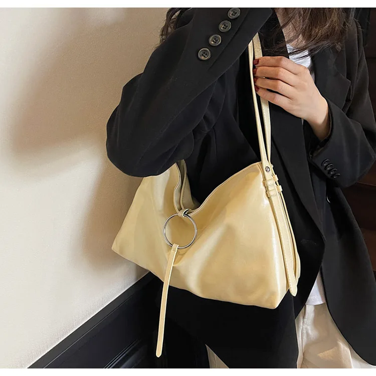 

‌2025 New Retro Style Women's Shoulder Bag - Fashion Commuter Tote Bag with Niche Underarm Design, Versatile & Trendy‌