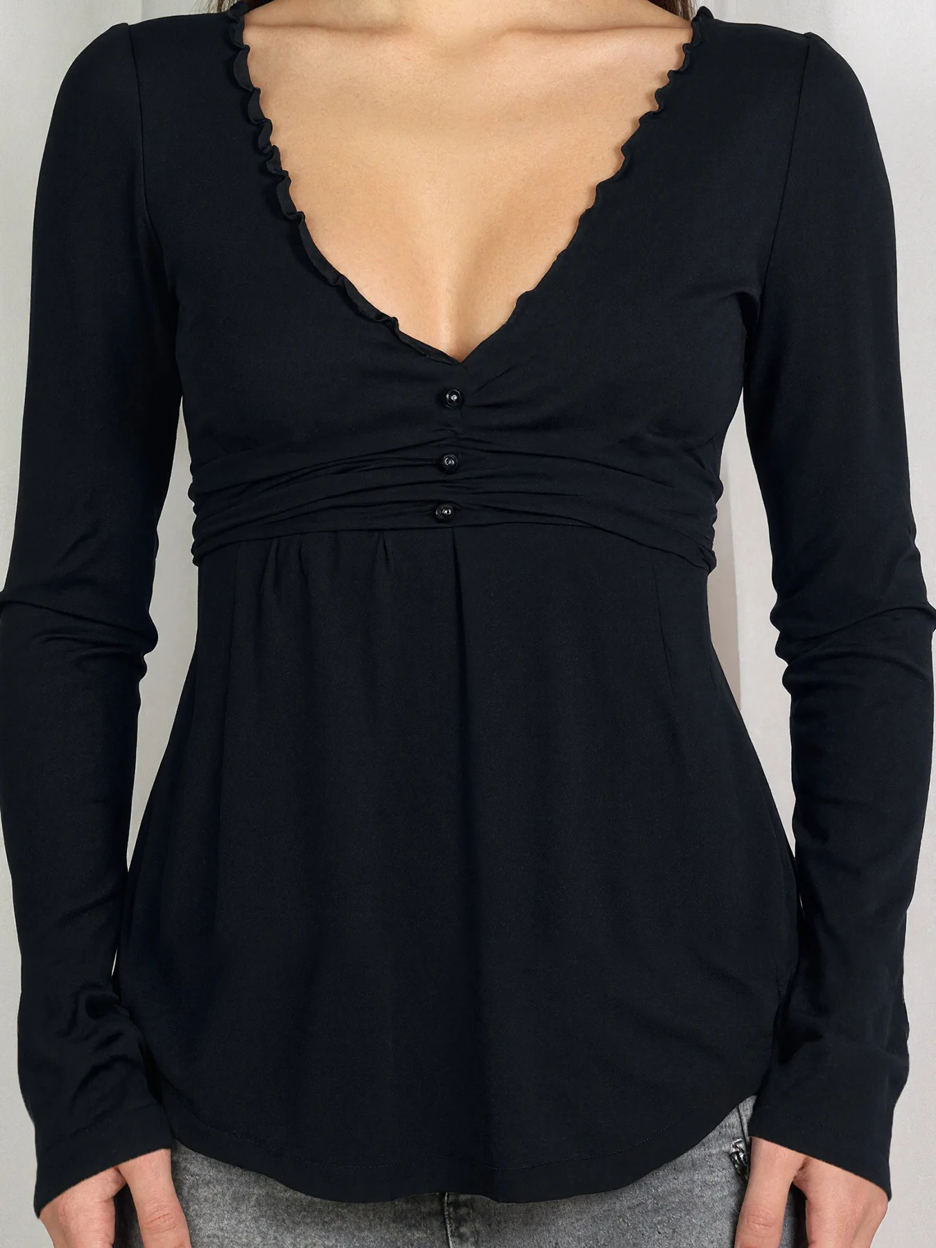 

Элегантная футболка с V-образным вырезом и рюшами, мягкая эластичная футболка с длинным рукавом, повседневная, шикарная, приталенная, женственная, стильный топ