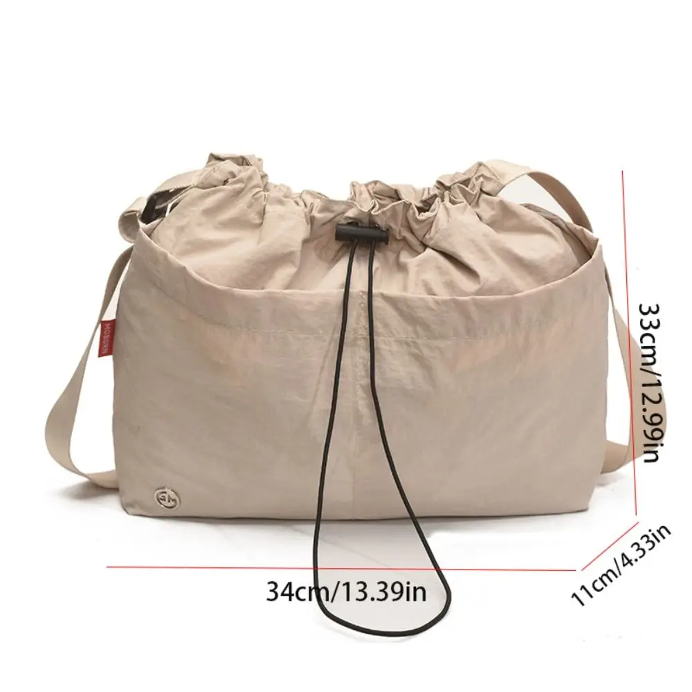 防水ナイロンショルダーバッグ無地布クロスボディバッグ大容量プリーツ巾着バケットバッグ