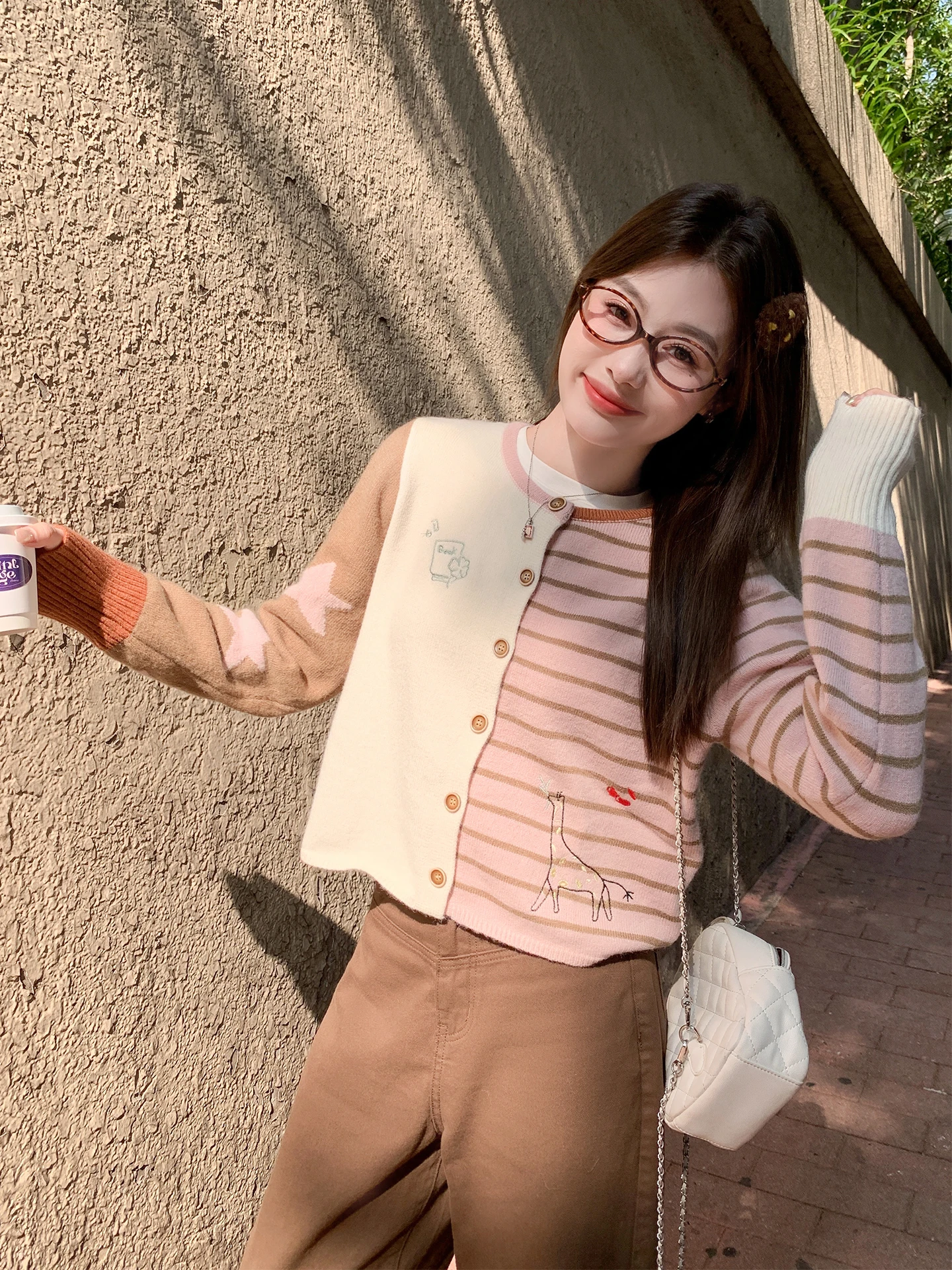 

Корейский вязаный кардиган с полосатыми вставками и круглым вырезом для женщин, осенне-зимний, с оригинальным дизайном, теплый свитер-топ