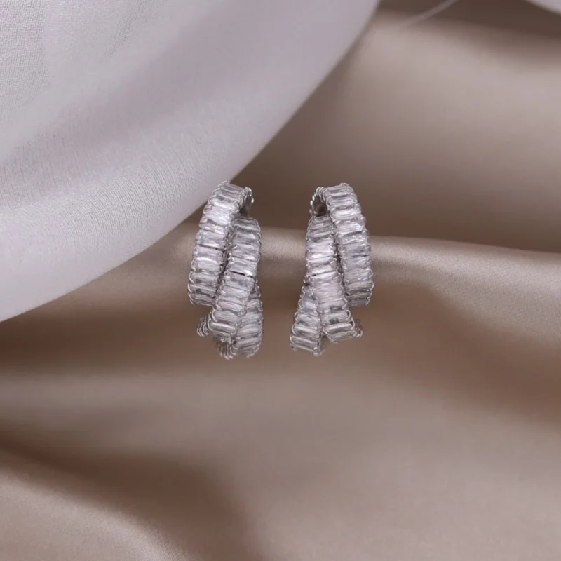 Korea new design fashion jewelry 16K gold plated luxury zircon triple twist earrings Elegant women shining party accessories