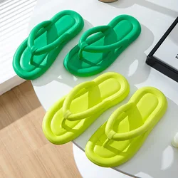 2024 New Ultra-soft Flip-flops Women Wear Beach Sandals and Lazy Sandals in Summer. Slippers Women luxury sandals