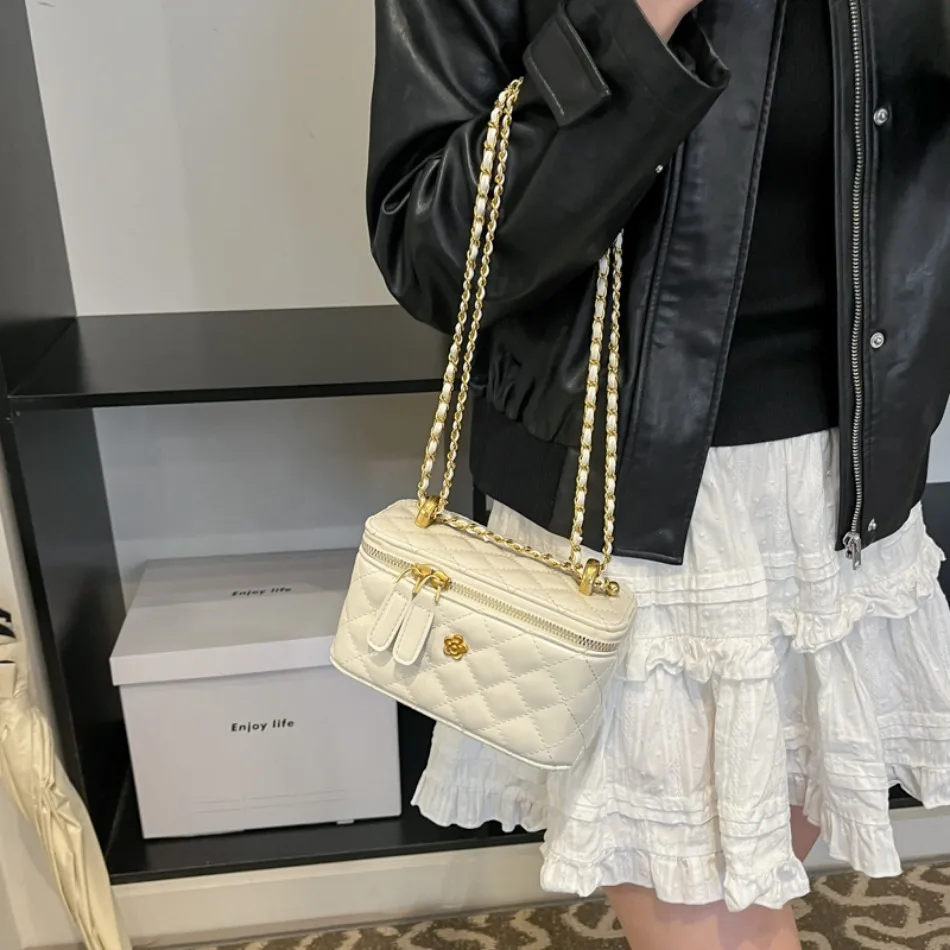 여성을위한 패션 미니 어깨 파티 가방 2025 PU 가죽 핸드백 숙녀 체인 Crossbody 가방 여성 작은 사각형 주머니 가방
