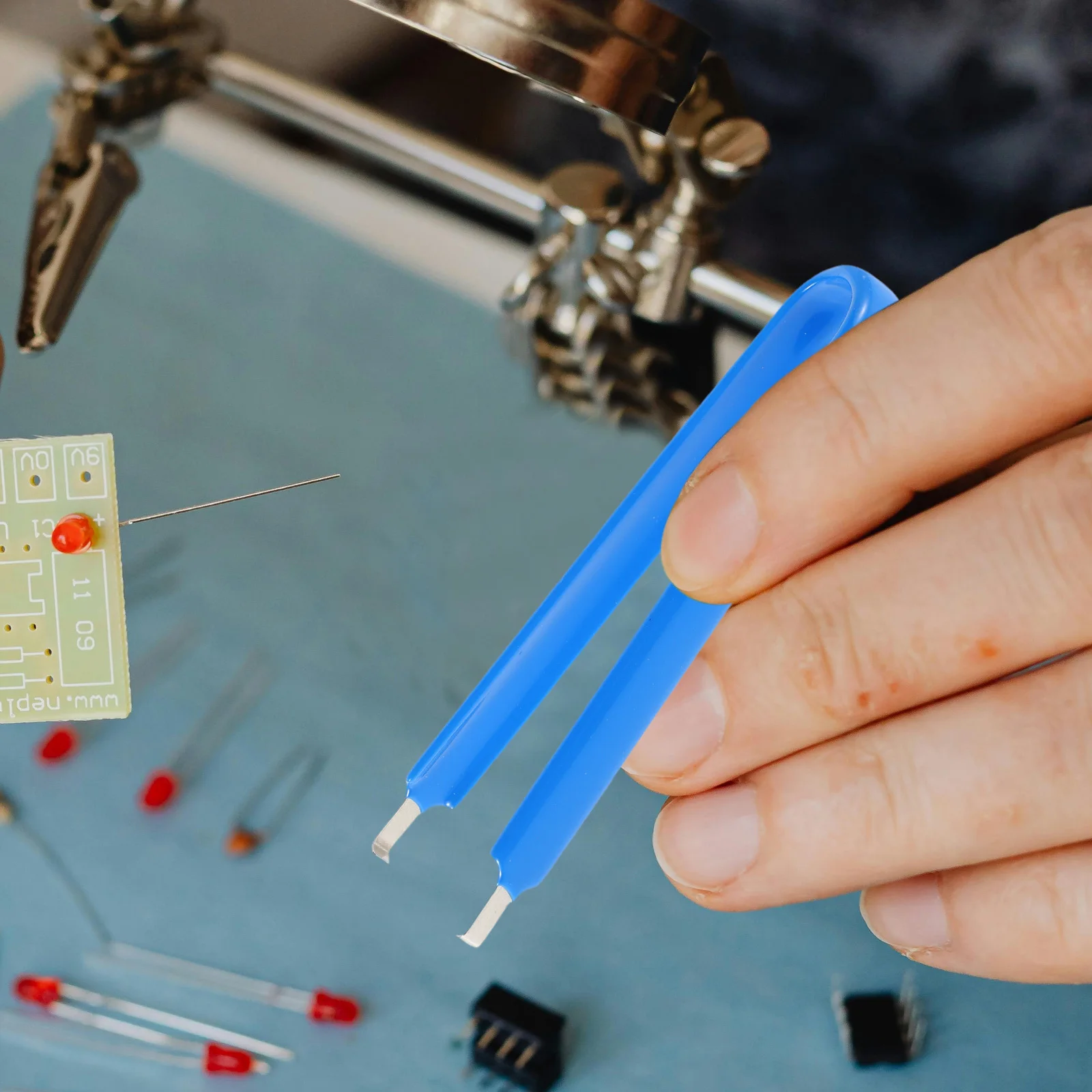 1 مجموعة مكونات إلكترونية المنتزع Ic رقاقة مجتذب رقاقة معدنية مزيل مخلب المنتزع أداة متعددة الوظائف أجزاء صغيرة دقيقة