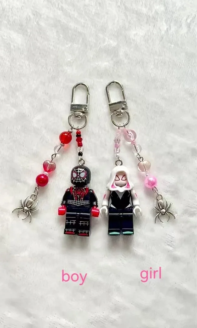 paired spider robot phone chain, Y2K