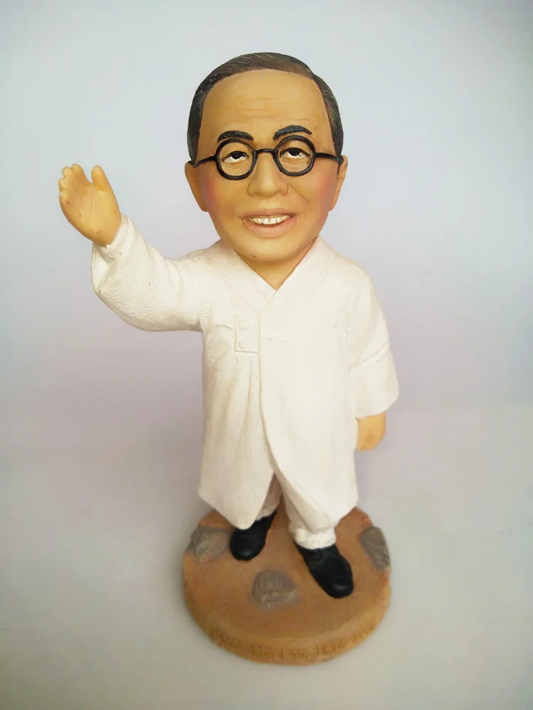 Klassieke wereldberoemde persoon Korea "National Father" Politicus Kim Koo Woonkamer Figuur Model Gift Craft