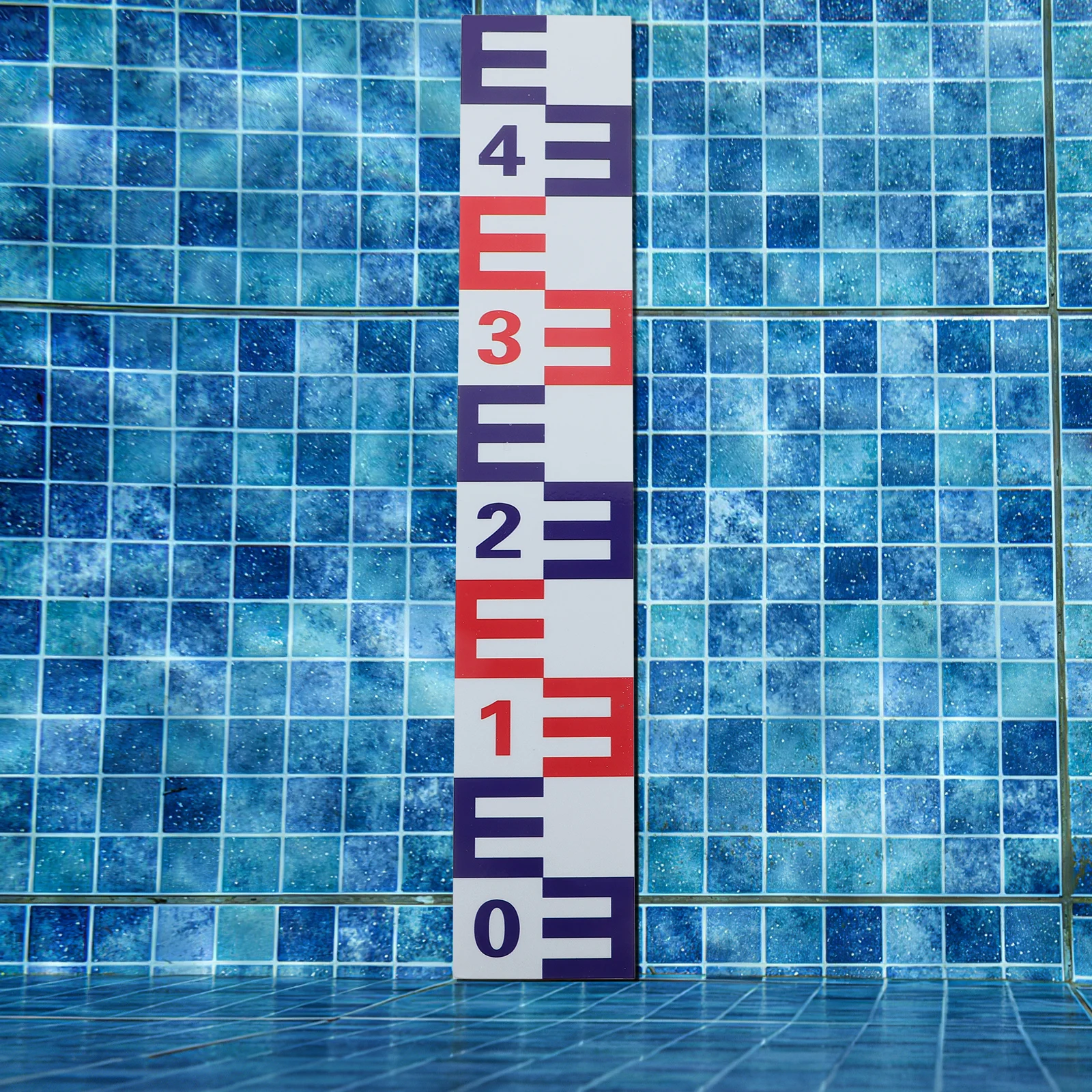 

Reflective Water Level Sticker 8x50cm Red Blue Self Adhesive Waterproof Measuring Tool for Pool Depth Gauge Thermometer