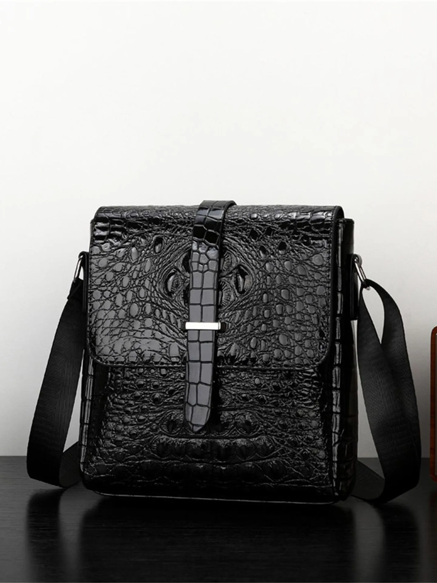 

Men's Crocodile Pattern Busin Crossbody Bag Faionable oulder Bag Soft PU Leather Leisure Scene Vertical ape