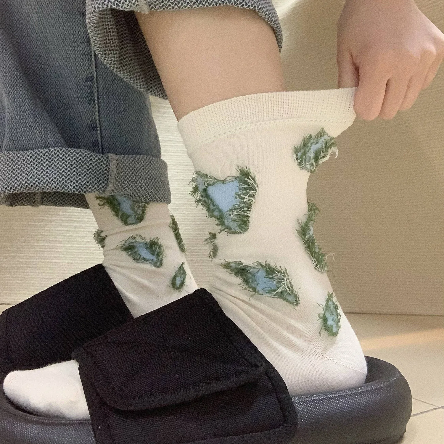 Women's Socks Personality Oasis Lake Reverse Wear Irregular Woolen Cotton Middle Tube Socks Male Female Couples Instagram Tide