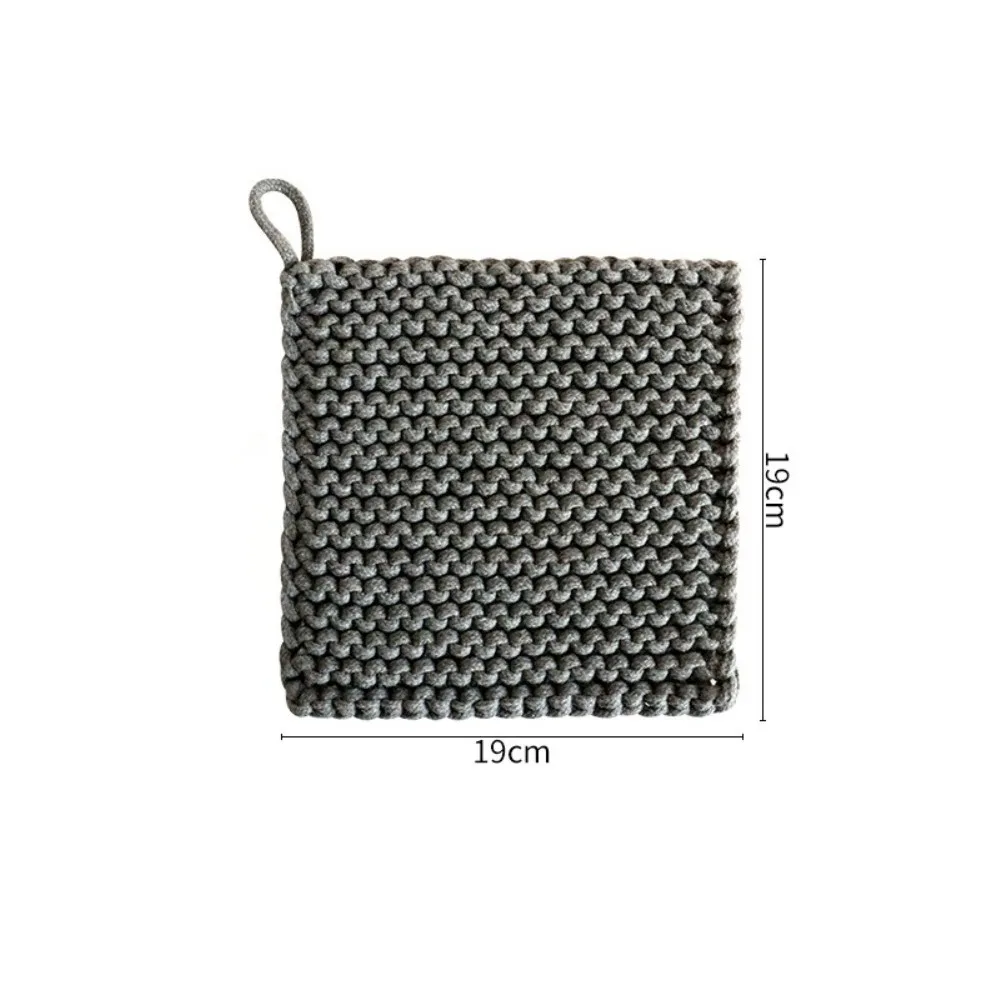 

Knitted Cotton Heat Insulation Placemat Reusable Antiskid Hand Knitted Coaster Table Decoration Wool Material Non-Slip Coaster