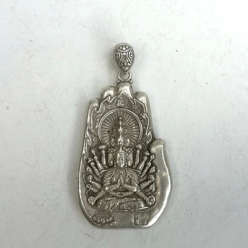 Collection Old Chinese Tibet Silver Carving Avalokitesvara Hand Amulet Pendant Decoration