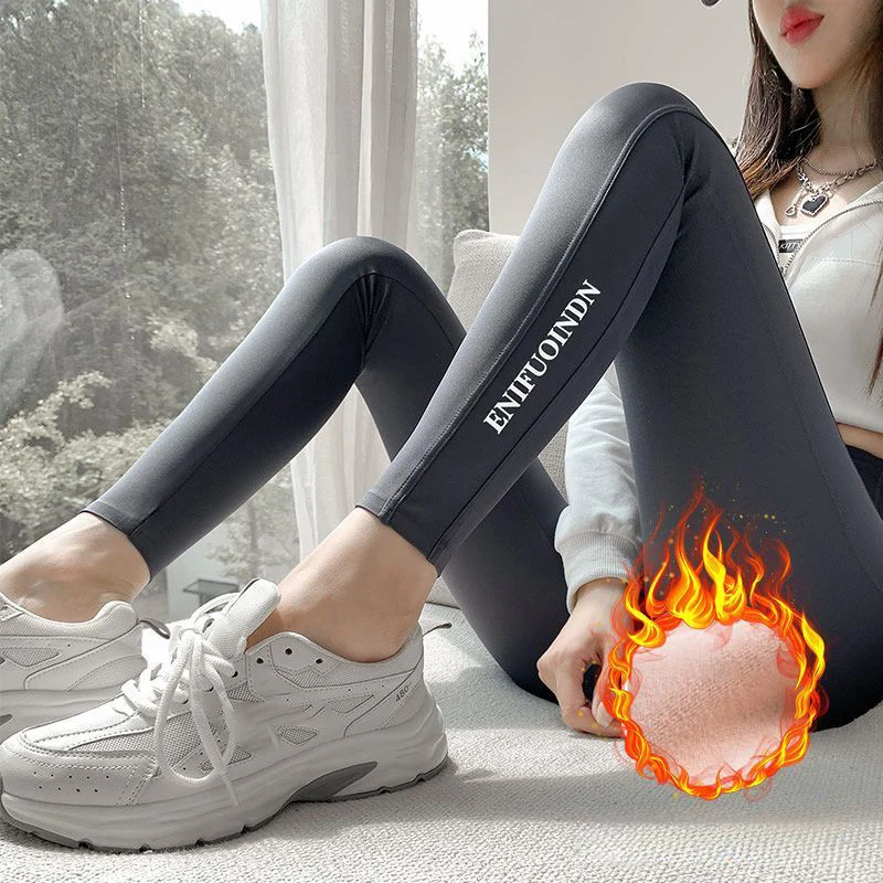 Fashion Slim Fit Yoga Sports Leggings Women Autumn Winter Plus Fleece Tights Outdoor Cycling Running Shark Skin Leggings Woman