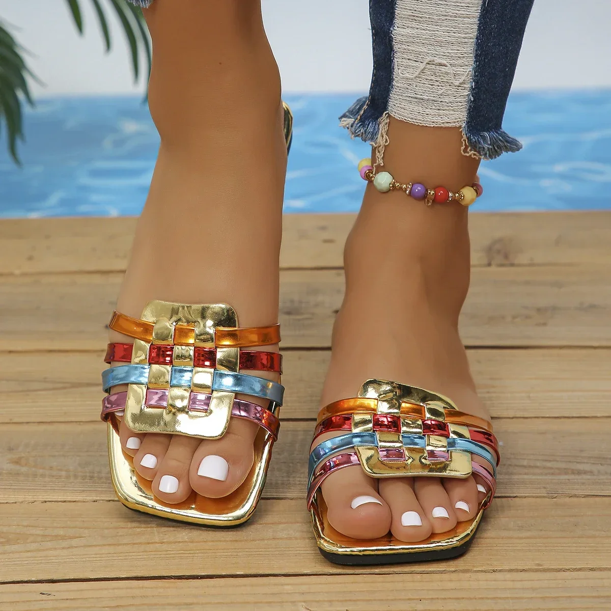 Zapatillas de verano para Mujer, Chanclas planas de lujo, zapatos de diseñador, zapatillas de playa al aire libre